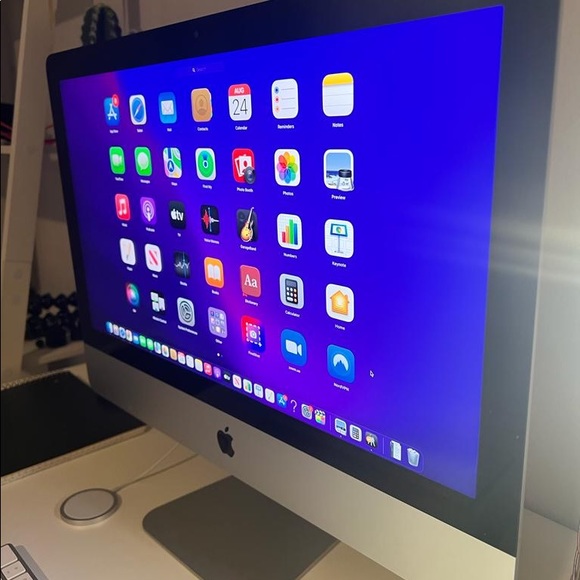 Im selling my Imac 2021, very new, never damaged. - Picture 2 of 8